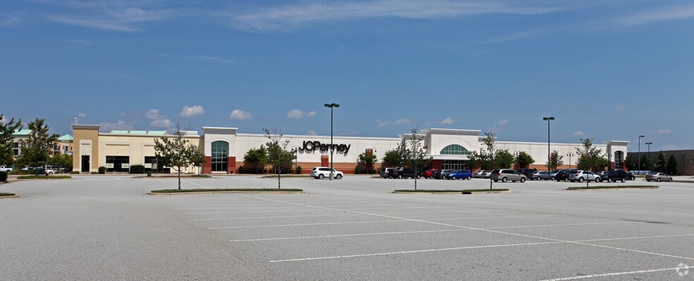 More Photos Of 481 Town Center Pl, Columbia Unknown For Lease