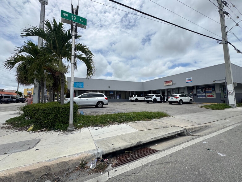 More Photos Of , Miami General Retail For Sale