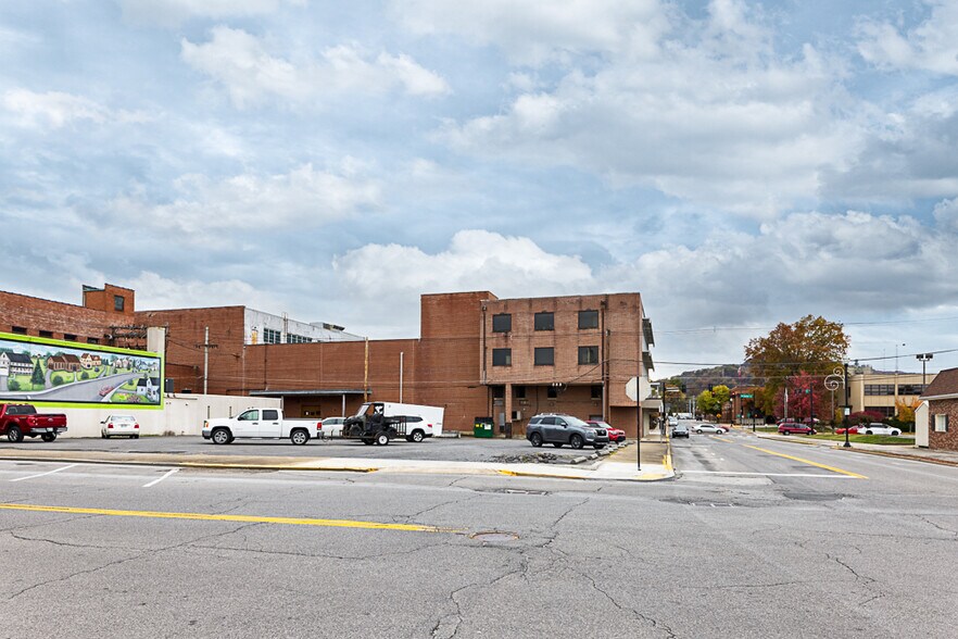 More Photos Of 317 Shelby St, Kingsport Office For Lease