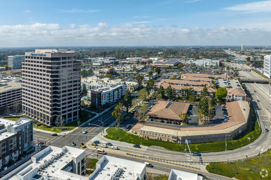 More Photos Of 1111 W Town and Country Rd, Orange Business Park For Lease