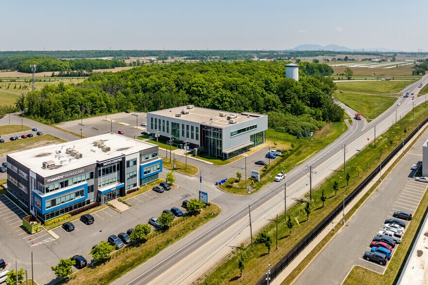 More Photos Of 1645 Boul Lionel-Boulet, Varennes Office For Lease
