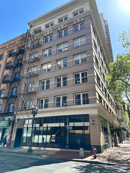 More Photos Of 500-510 SW 5th Ave, Portland Loft Creative Space For Lease
