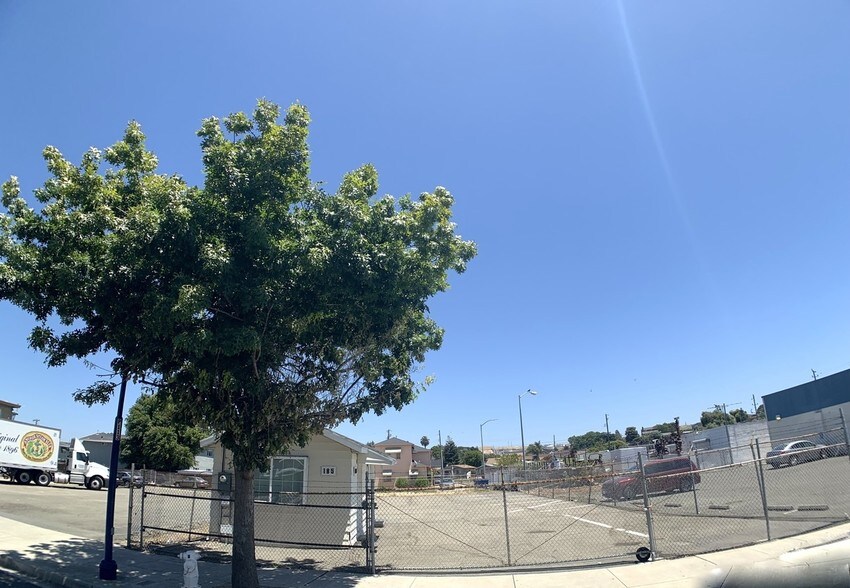 More Photos Of 133 Parker Ave, Rodeo Land For Sale