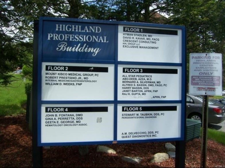 More Photos Of 2 Stowe Rd, Peekskill Medical For Lease