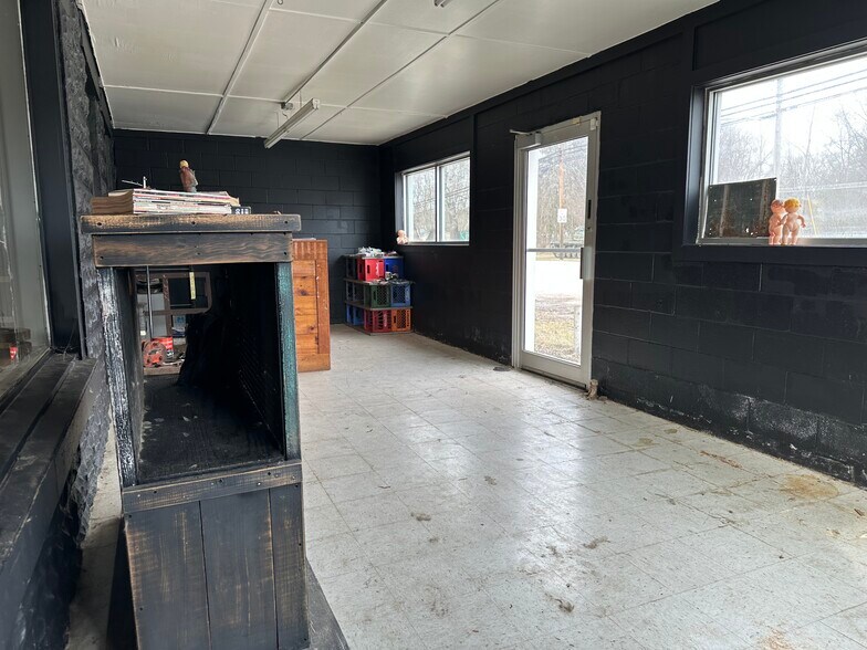 More Photos Of 627 W Temperance Rd, Temperance Apartments For Sale