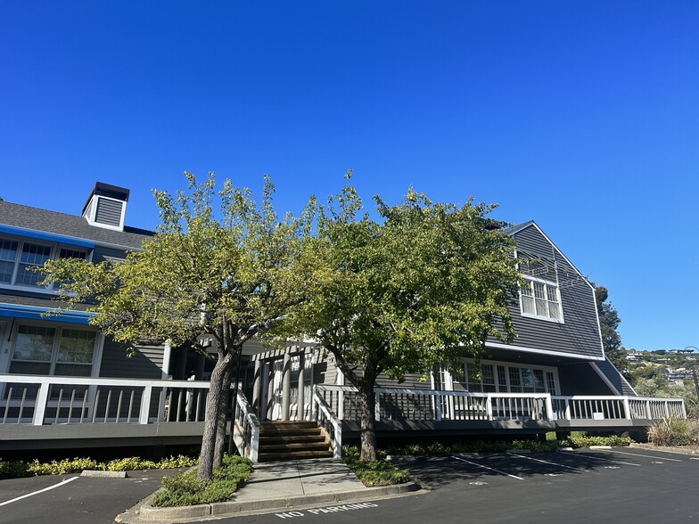 Primary Photo Of 1120 Mar West St, Tiburon Unknown For Lease