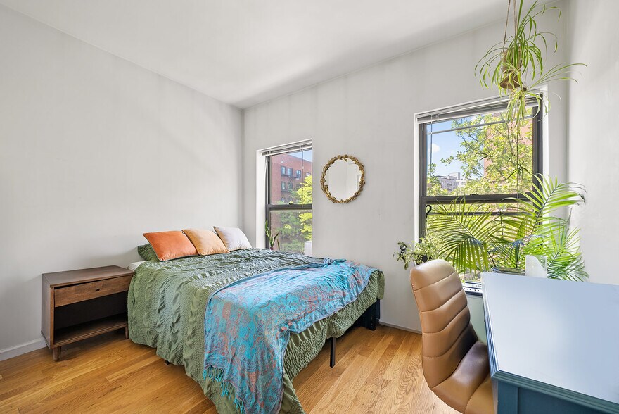 More Photos Of 579 Classon Ave, Brooklyn Apartments For Sale