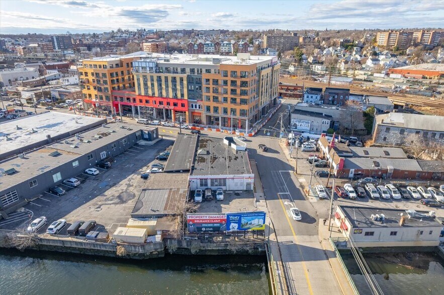 More Photos Of 10 Mill St, Port Chester Freestanding For Sale