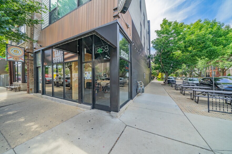 More Photos Of 1858 N Western Ave, Chicago Storefront Retail Residential For Lease