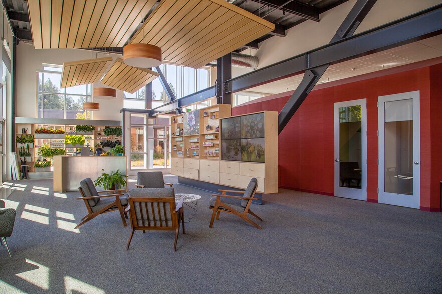 More Photos Of 1400-1500 Valley House Dr, Rohnert Park Unknown For Lease