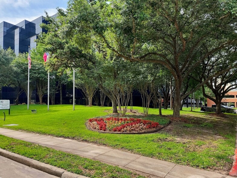 More Photos Of 16225 Park Ten Pl, Houston Coworking Space