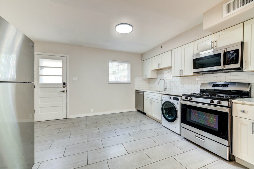 More Photos Of 7361 Dale Ave, Saint Louis Apartments For Sale