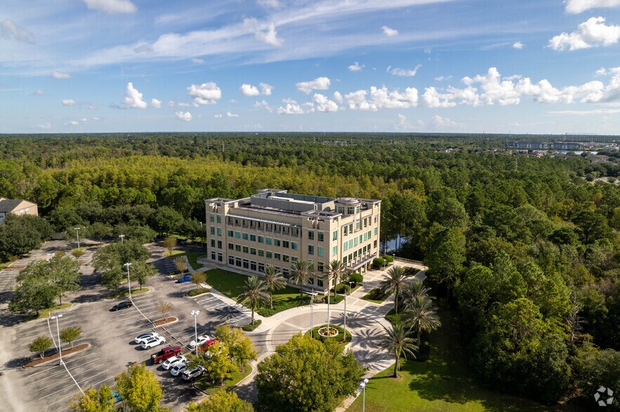 More Photos Of 9995 Gate Pky, Jacksonville Medical For Lease