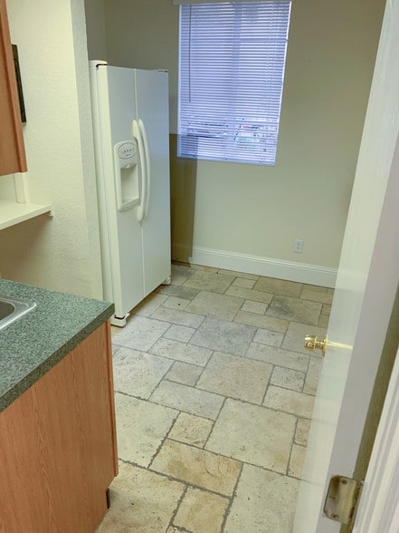 More Photos Of 163 E Morse Blvd, Winter Park Storefront Retail Office For Lease