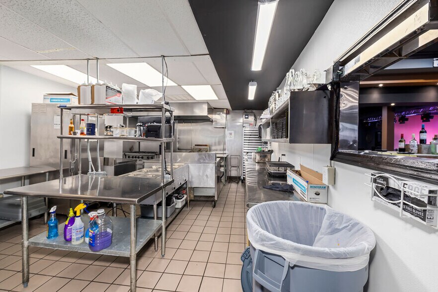 More Photos Of 3014 Memorial Ave, Lynchburg Restaurant For Sale