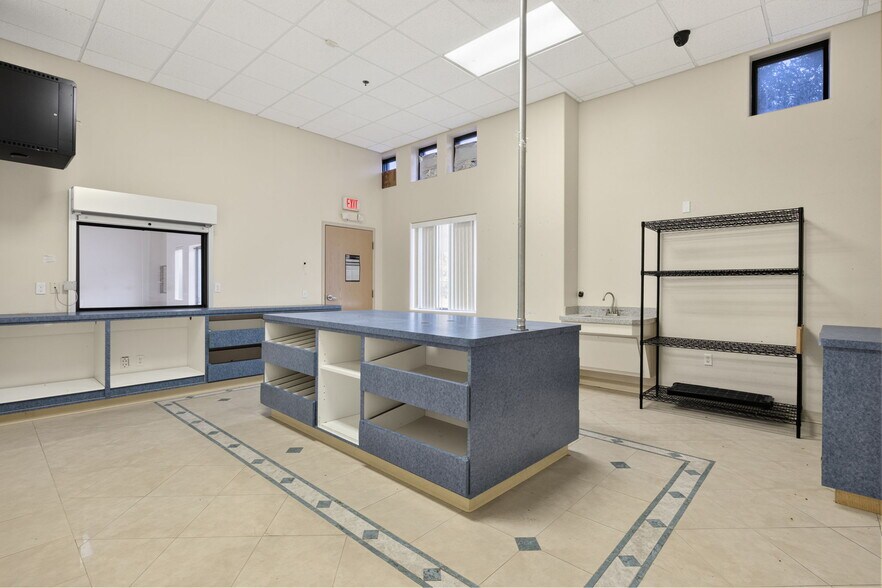 More Photos Of 2601 Cornerstone Blvd, Edinburg Medical For Sale