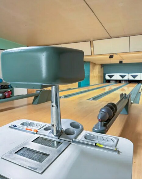 More Photos Of 109 Mill St, Currie Bowling Alley For Sale