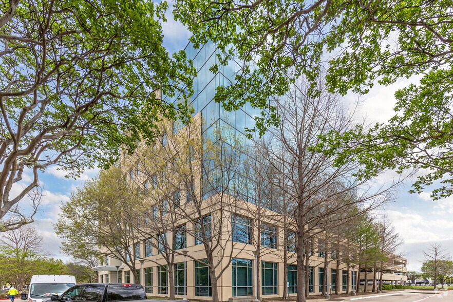 More Photos Of 8500 Freeport Pkwy, Irving Office For Lease