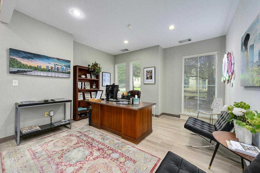 More Photos Of 4601 Spicewood Springs Rd, Austin Office For Sale