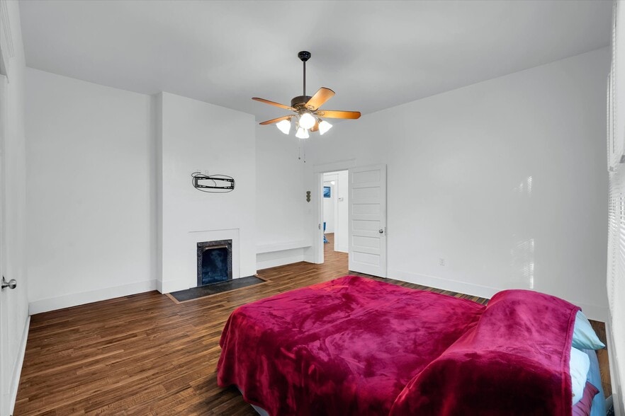 More Photos Of 609 Fair St, Anderson Industrial For Sale