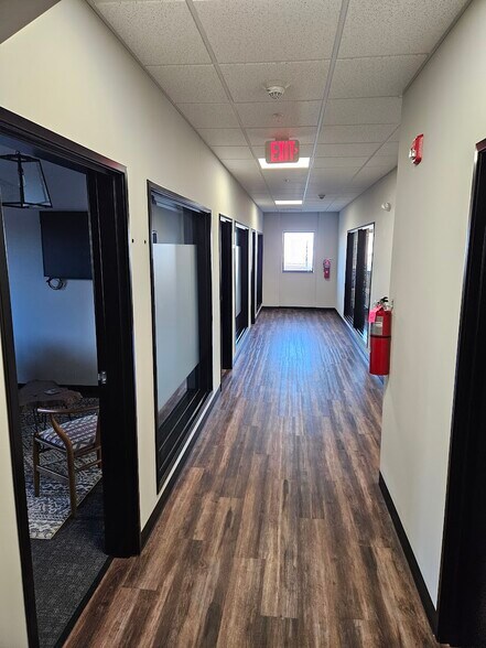More Photos Of 1115 S Bell Ave, Ames Warehouse For Lease