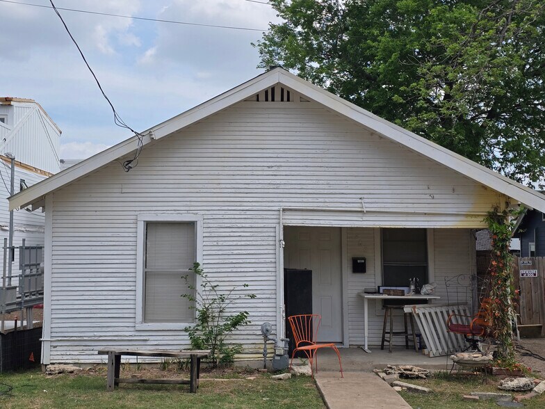 More Photos Of , Austin Multifamily For Sale