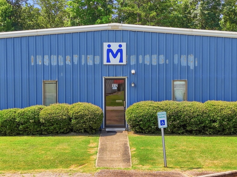 More Photos Of 112 Corporate Park East Dr, Lagrange Industrial For Sale
