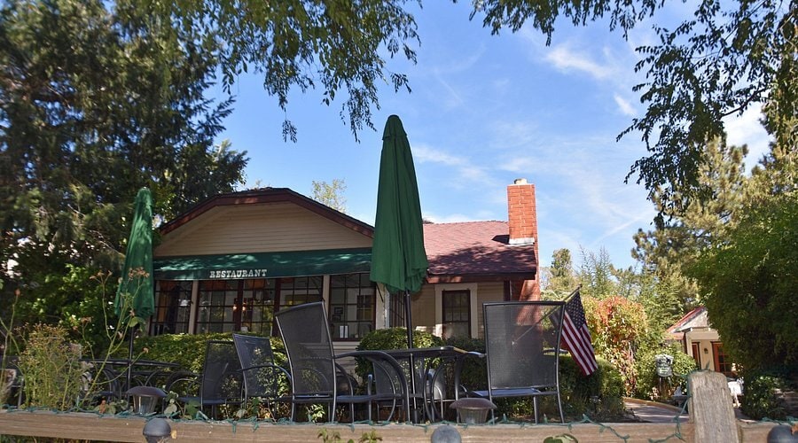 More Photos Of 2224 Main St, Julian Restaurant For Sale