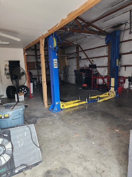 More Photos Of 1502 Bailey St, Columbia Specialty For Sale