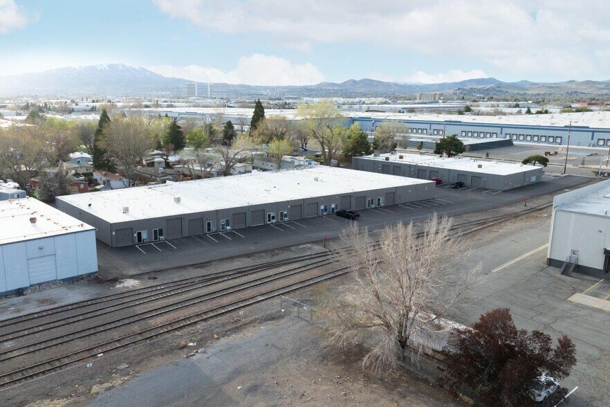 More Photos Of 755 E Greg St, Sparks Light Distribution For Lease