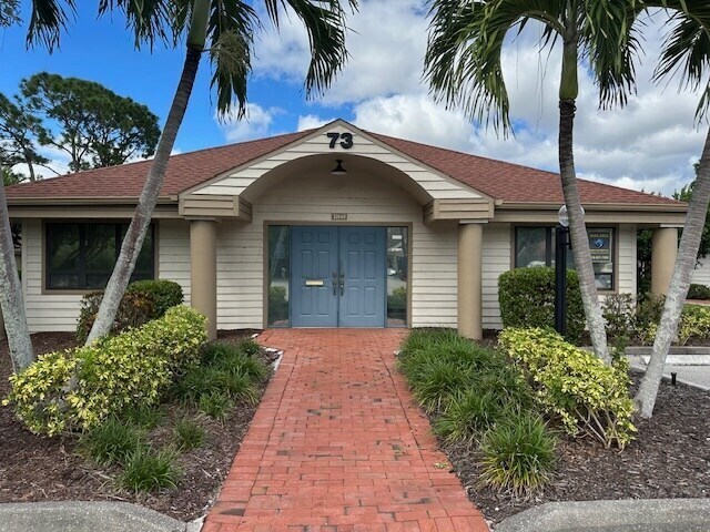 More Photos Of 12660 World Plaza Ln, Fort Myers Unknown For Lease