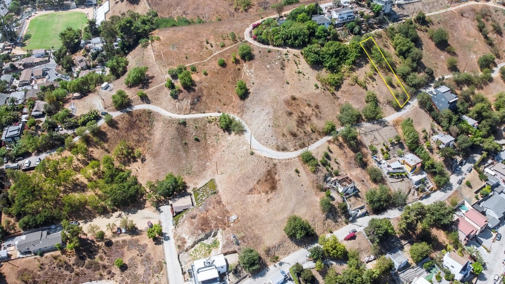 More Photos Of 2600 Paradise dr, Los Angeles Land For Sale