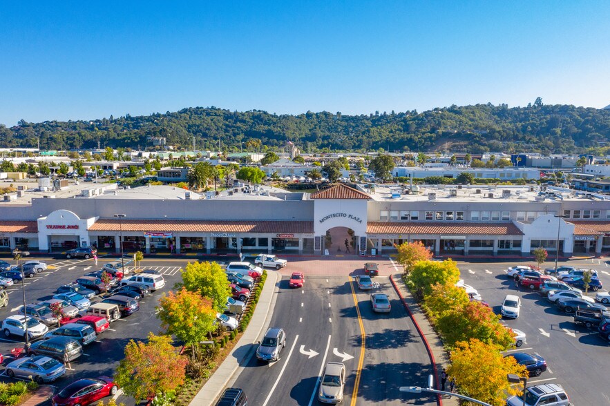 More Photos Of 209-471 3rd St, San Rafael Unknown For Lease