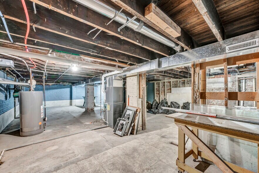 More Photos Of 3471 W 41st St, Cleveland Storefront Retail Residential For Lease