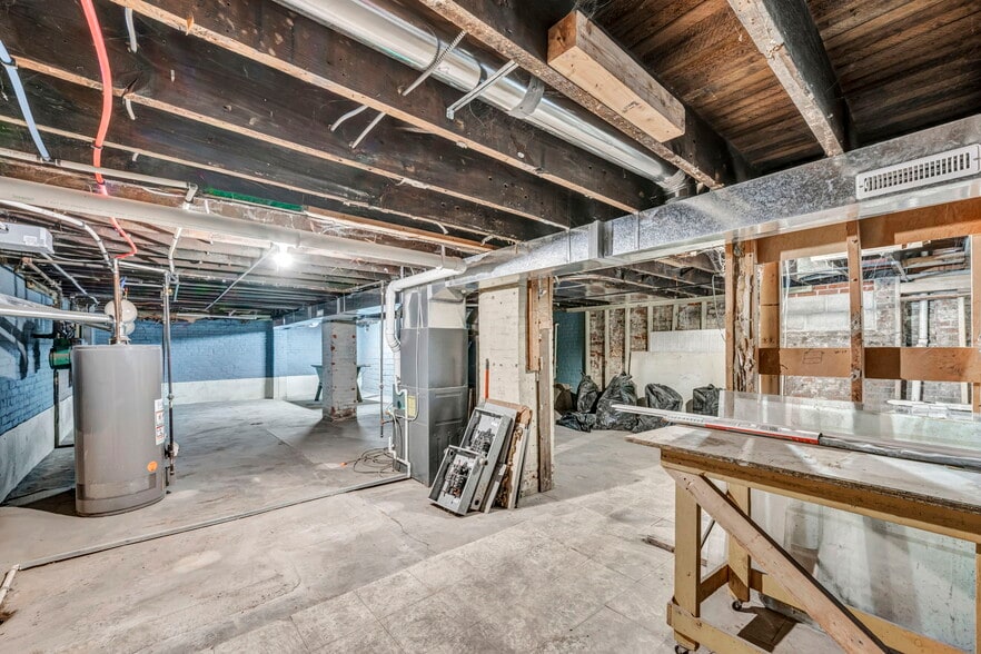 More Photos Of 3471 W 41st St, Cleveland Storefront Retail Residential For Sale