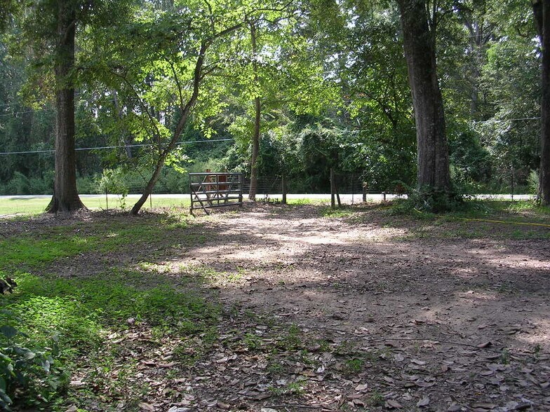 More Photos Of Pin Oak & Reinhart, New Caney Land For Sale