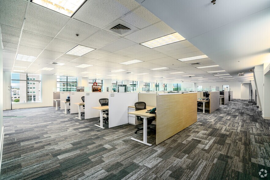 More Photos Of 901 Semmes Ave, Richmond Office For Lease