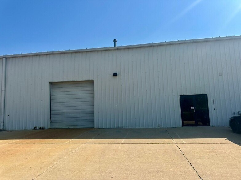 Primary Photo Of 3 Quest Dr, Bloomington Warehouse For Lease