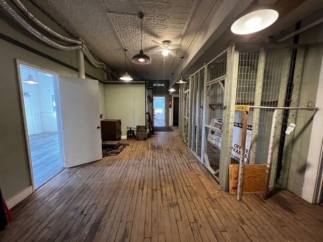 More Photos Of 1909-1911 S Salina St, Syracuse Office For Sale