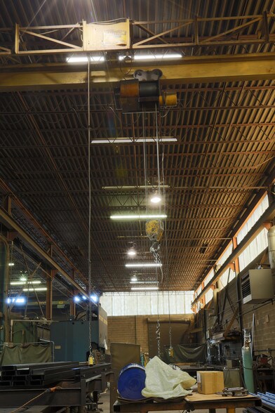 More Photos Of 633 Fellows Ave, Hanover Township Warehouse For Sale