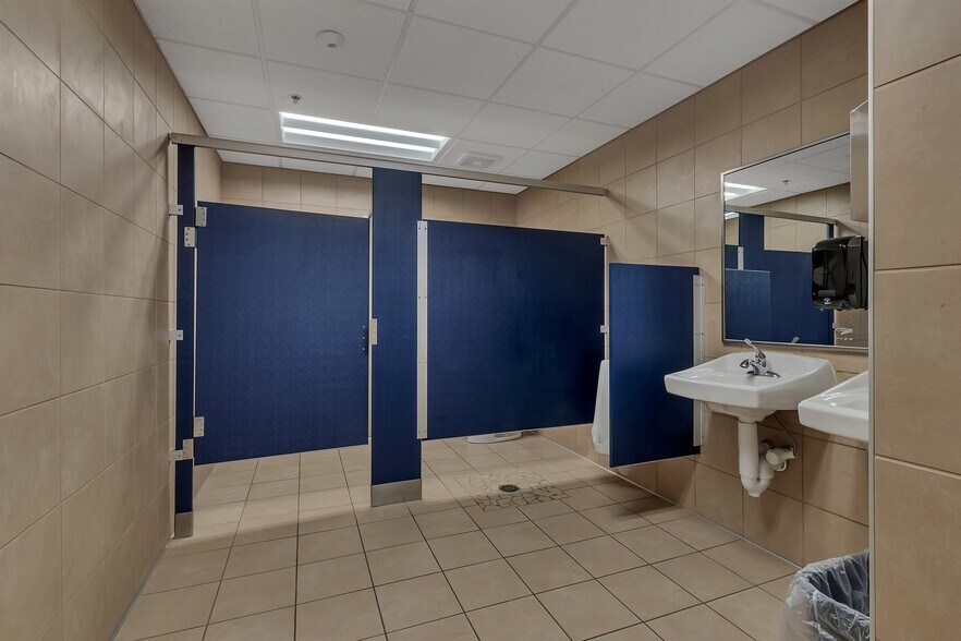 More Photos Of 6600 State Highway 29 S, Alexandria Medical For Lease