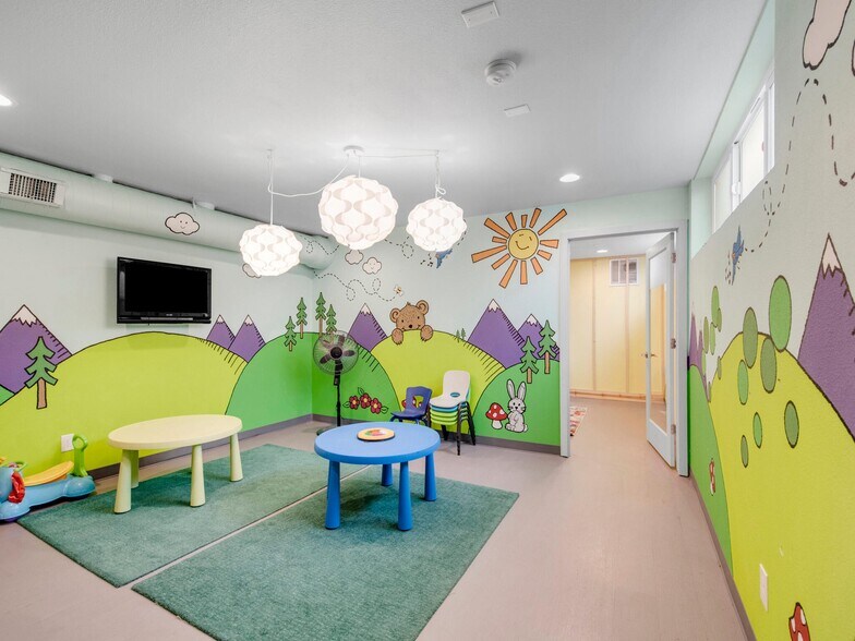 More Photos Of 2260 E 88th Ave, Denver Office Residential For Sale