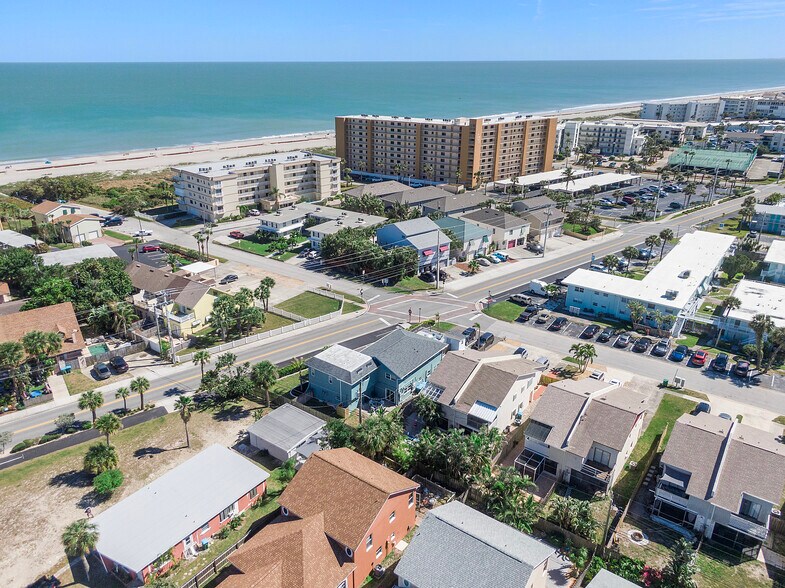 More Photos Of 7709 Ridgewood Ave, Cape Canaveral Apartments For Sale
