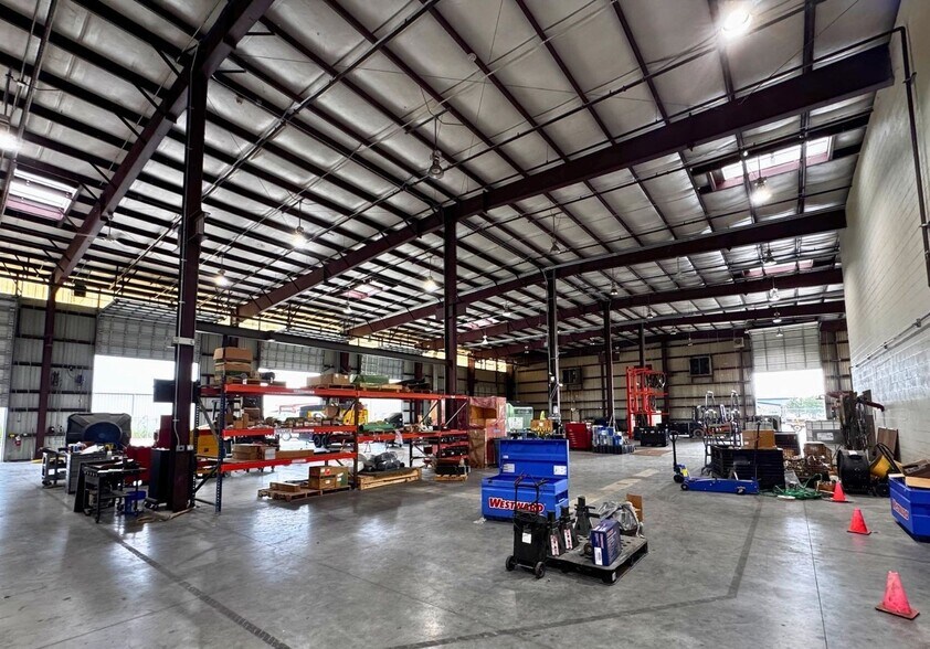 More Photos Of 2402 S Battleground Rd, Deer Park Warehouse For Sale
