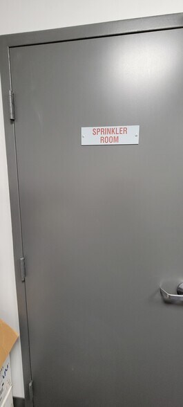 More Photos Of 8609 Citadel Way, Louisville General Retail For Sale