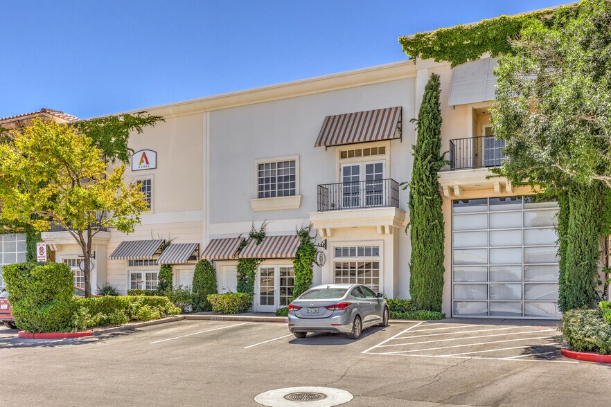 More Photos Of 6415 S Tenaya Way, Las Vegas Light Distribution For Lease