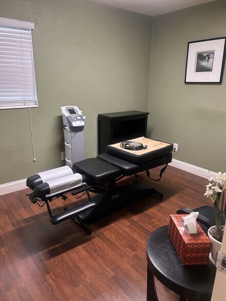 More Photos Of 1615 Colonial Blvd, Fort Myers Medical For Sale