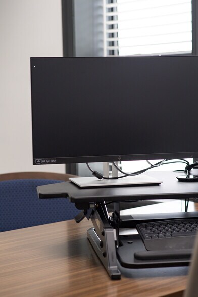 More Photos Of 442 W Kennedy Blvd, Tampa Office For Lease