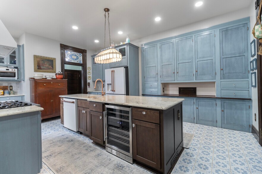 More Photos Of 306 Main Ave, Weston Office For Sale