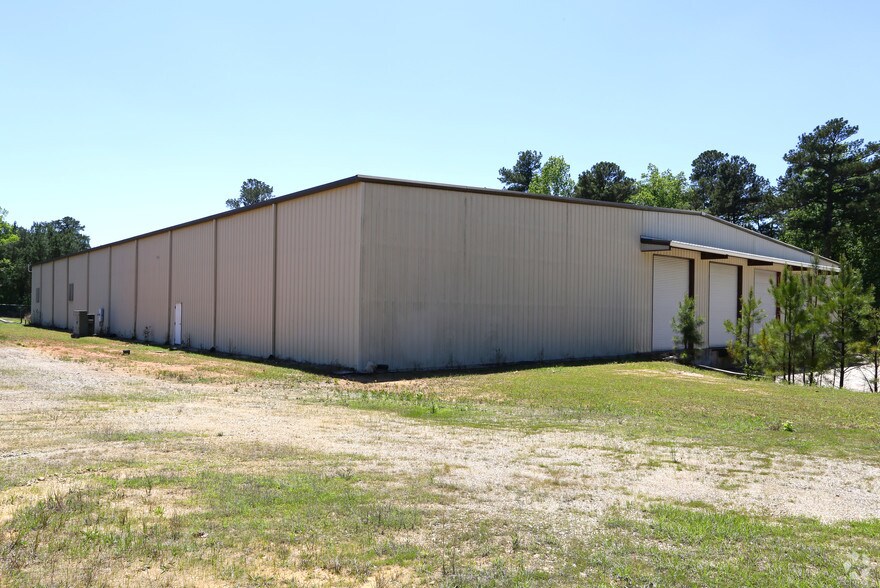 More Photos Of 71 Busch Dr, Lagrange Warehouse For Lease